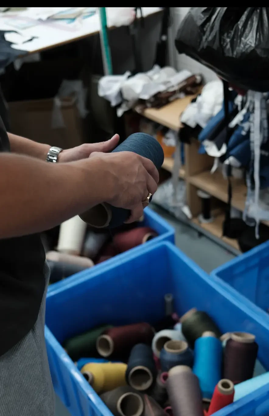 Material and colour selection during product development